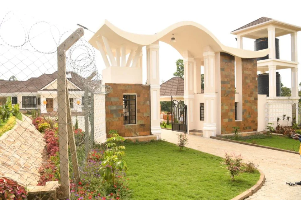 4 Bedroom Bungalow